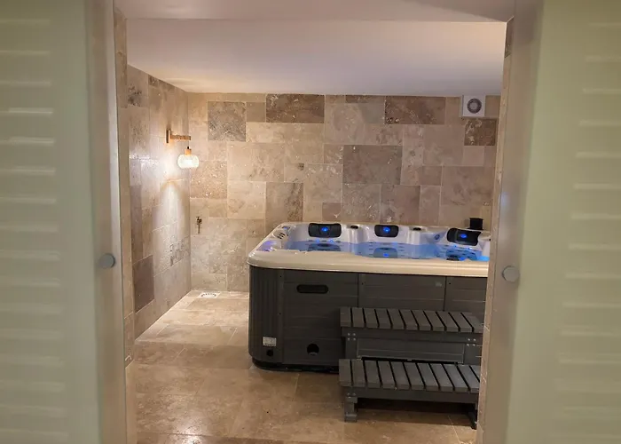 Privé Et Cinéma à Appartement *